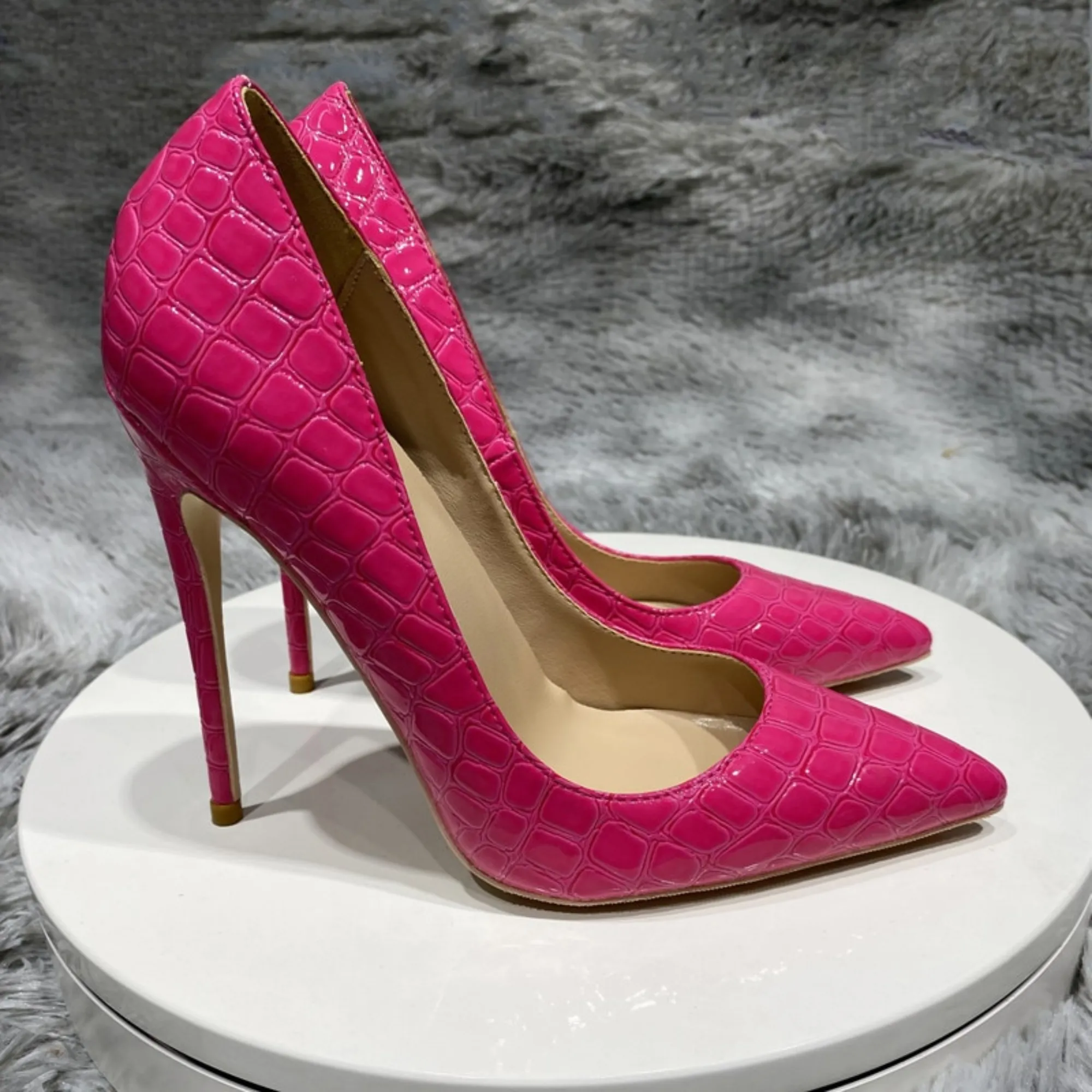 Pre Order:  Rose Pink Crocodile Pattern Pointed-Toe Shoes