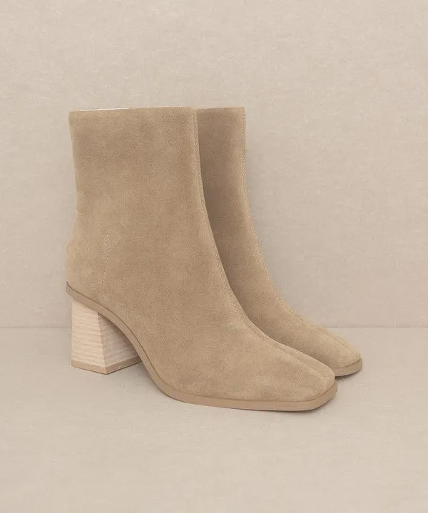 Vera Square Casual Toe Ankle Boots