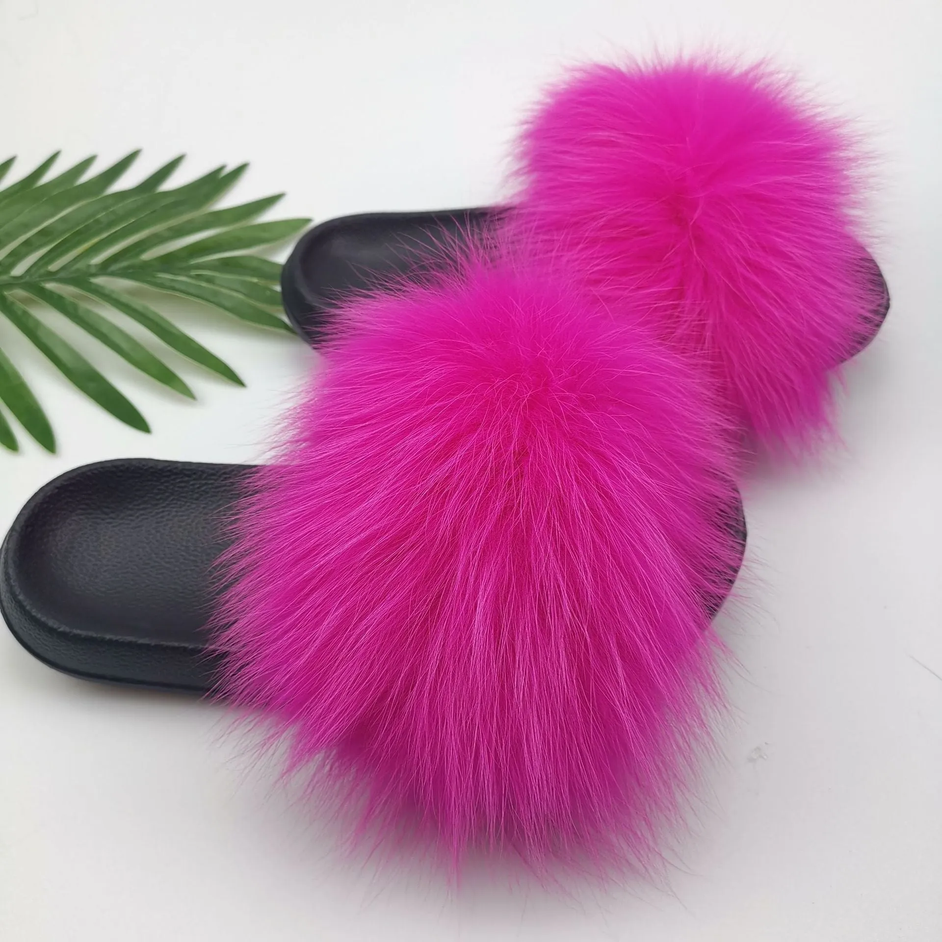 Women Summer Fluffy Faux Fur Outdoor Flip Flops